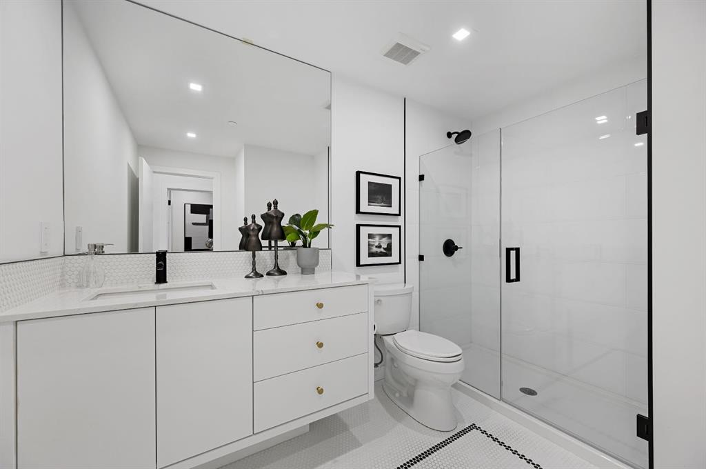 Fifth View of 114, 8505 Broadcast Avenue SW, West Springs, Calgary, Alberta, T3H 4C7