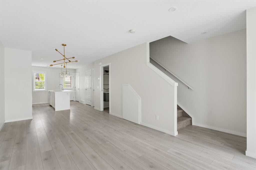 Fifth View of 469 Cranbrook Square SE, Cranston, Calgary, Alberta, T3M 3E3