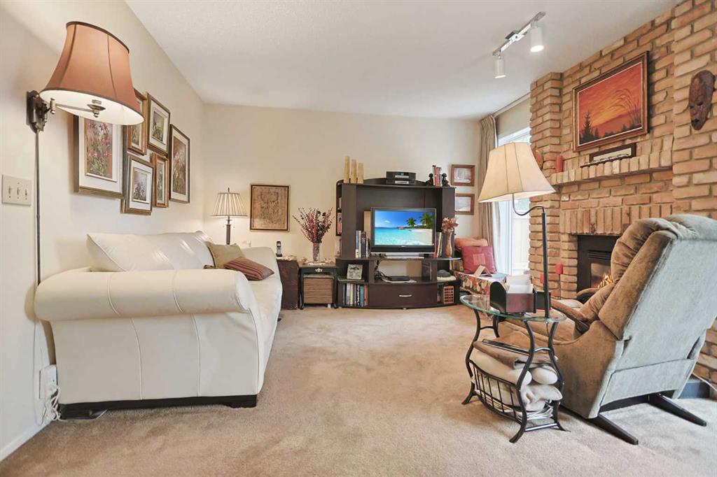 Third View of 121, 1190 Ranchview Road NW, Ranchlands, Calgary, Alberta, T3G 1Y2