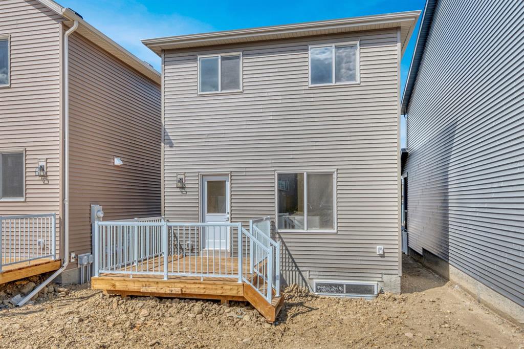 Fourth View of 296 Marmot Grove NW, Glacier Ridge, Calgary, Alberta, T3R 2B5
