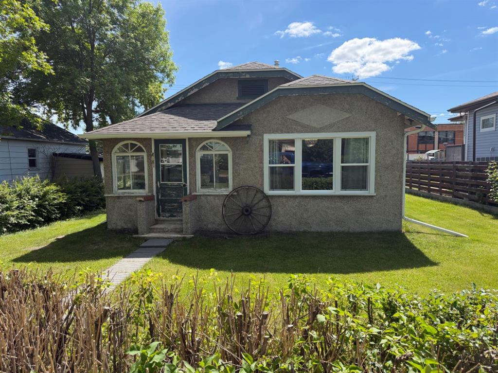 5003 55 Ave  , A2322139, Alberta,