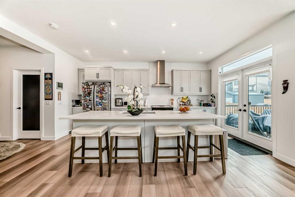Third View of 385 Edith Road NW, Glacier Ridge, Calgary, Alberta, T3R 1Y9