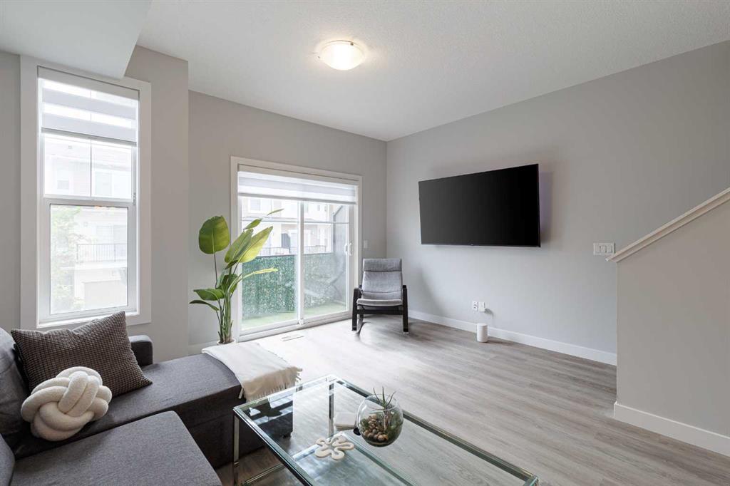 Fifth View of 930 Sage Hill Grove NW, Sage Hill, Calgary, Alberta, T3R2A2