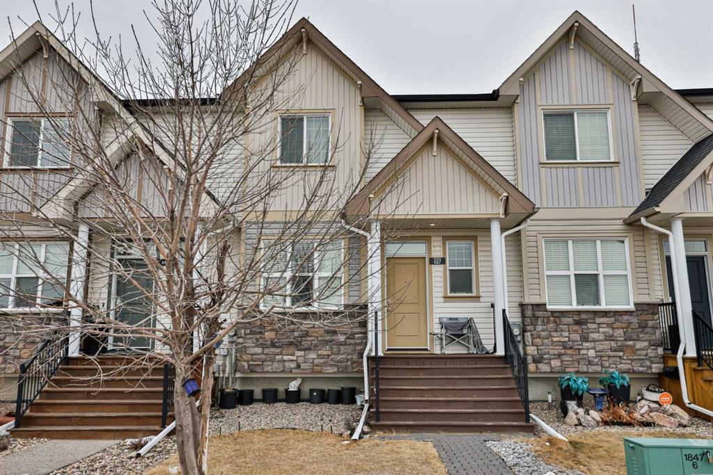 Second View of 227 Lynx Road  , Uplands, Lethbridge, Alberta, T1H 6Z5