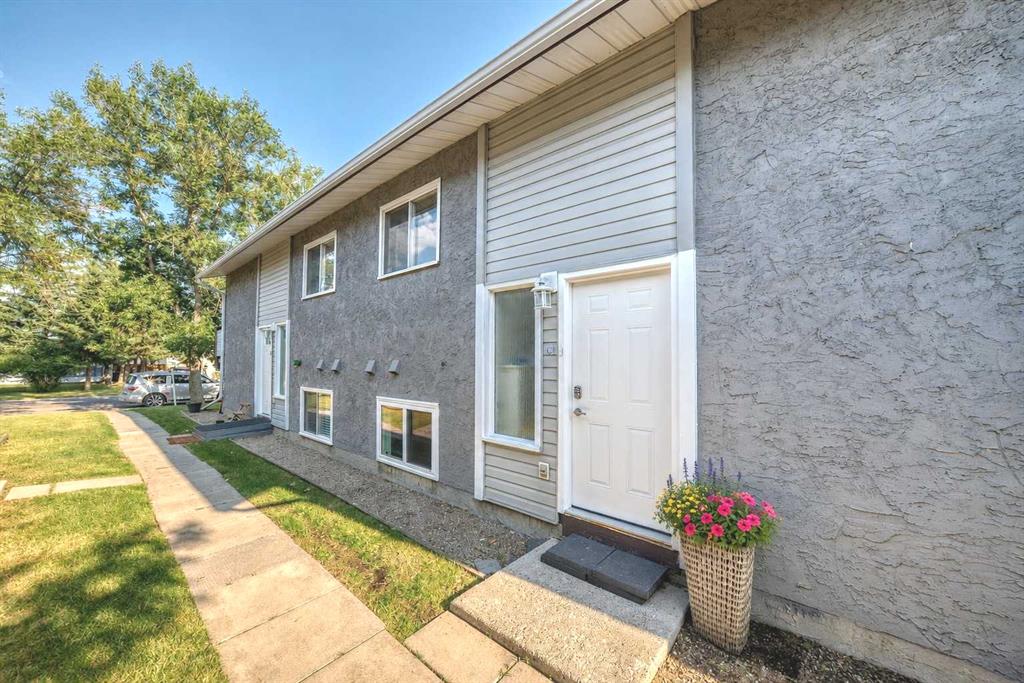 C, 109 Stanley Avenue , A2322166, Alberta,