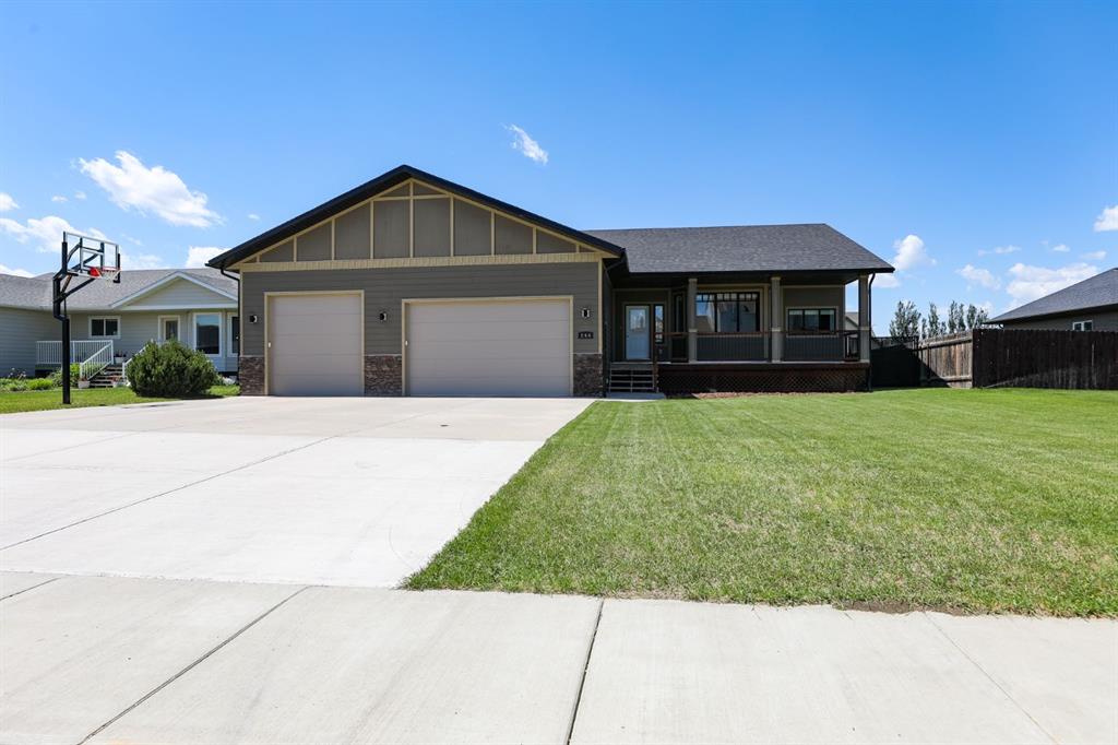 244 N 2 Street E, A2322170, Alberta,