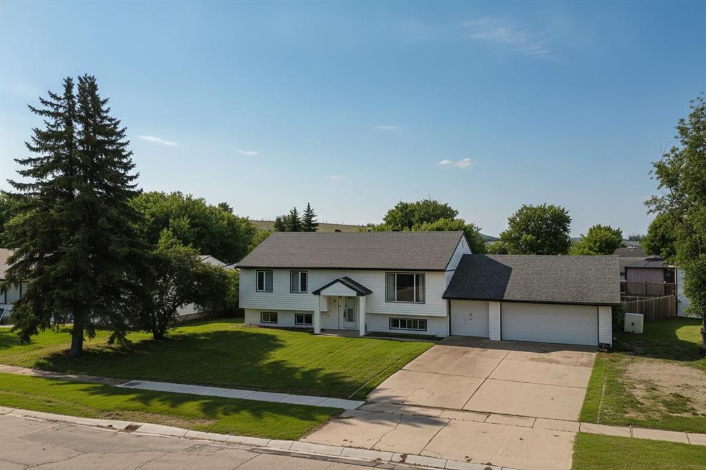 55 Centennial Drive , A2322174, Alberta,