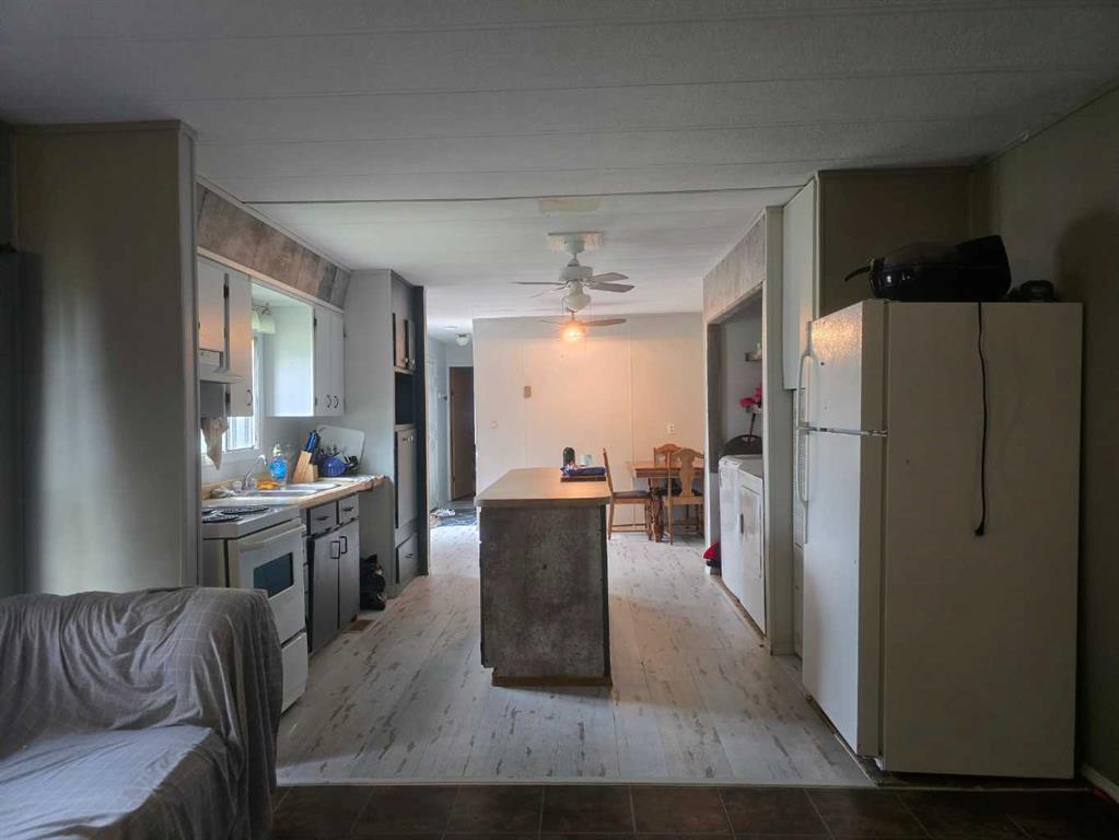 Third View of 304, 72133 Range Road 11  , NONE, DeBolt, Alberta, T0H 1B0