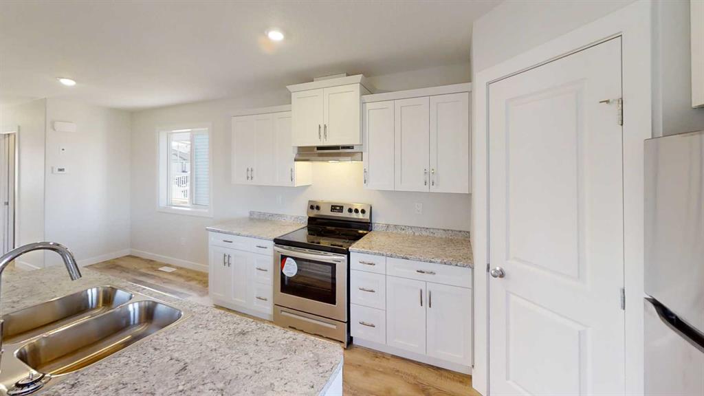 Fifth View of A, 9508 113 Avenue , N/A, Clairmont, Alberta, T8X0T2