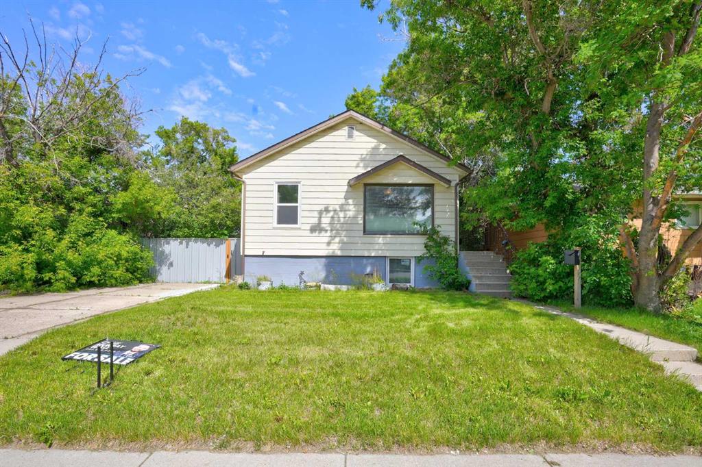 1409 13 Street N, A2322294, Alberta,