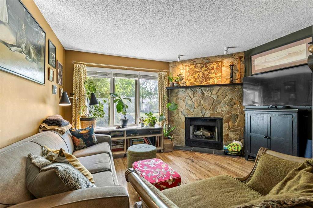 Fifth View of 116 Sunbank Way SE, Sundance, Calgary, Alberta, T2X 2B6