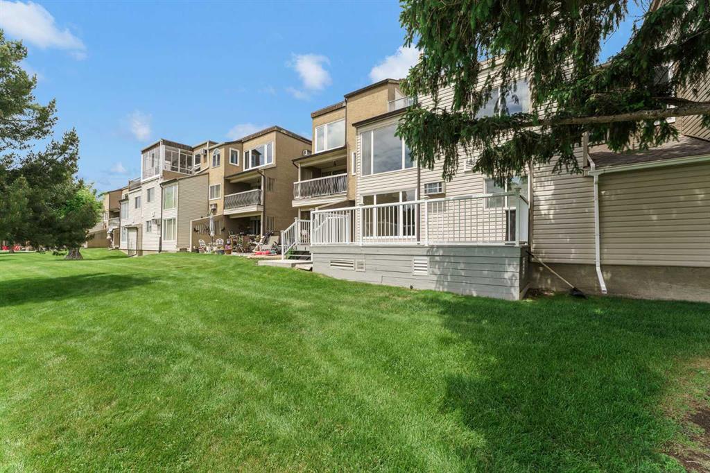 105, 1051 3 Street NW, A2322424, Alberta,