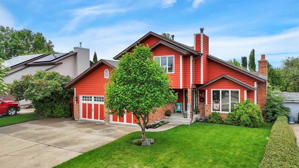 69 McCullough Crescent , A2322548, Alberta,