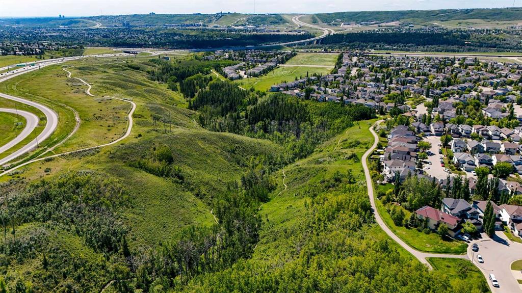 Fourth View of 10272 Tuscany Hills Way , Tuscany, Calgary, Alberta, T3L2G5
