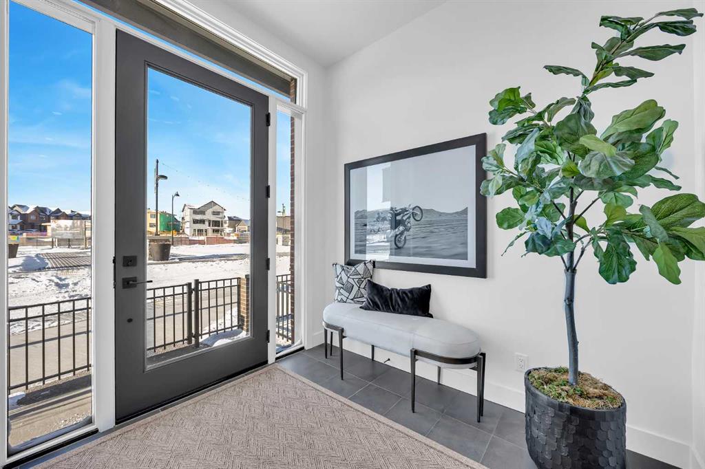 Third View of 133 Greenwich Common NW, Greenwood/Greenbriar, Calgary, Alberta, T3B 6P1