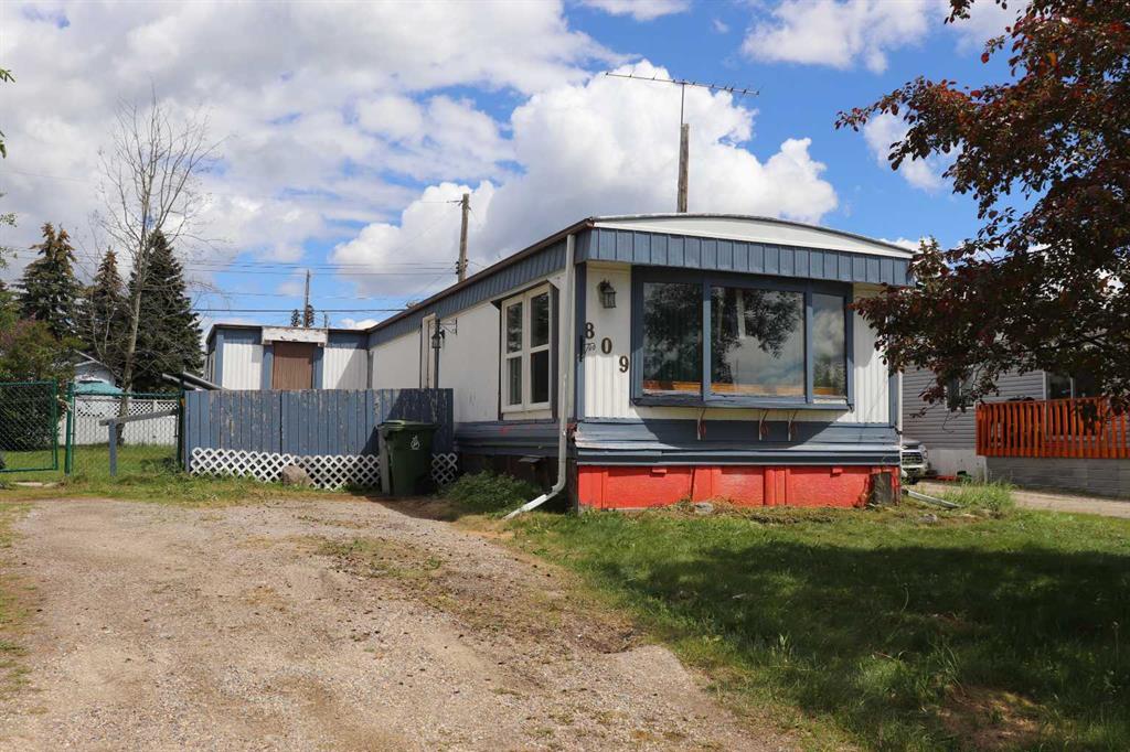 809 52 Street  , A2322600, Alberta,