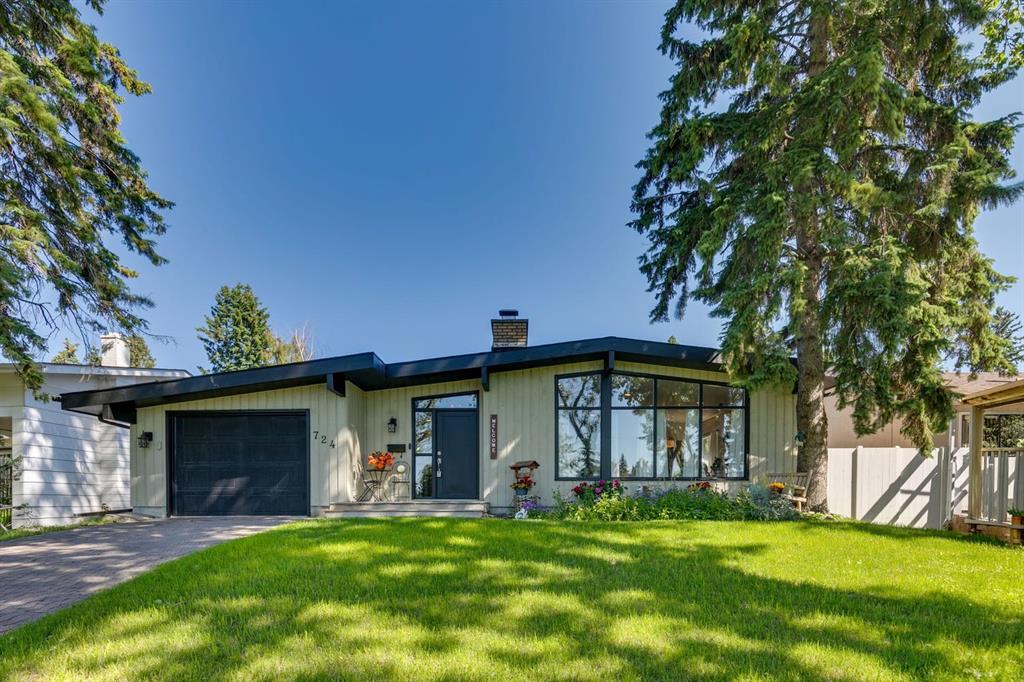 724 Willacy Drive SE, A2322658, Alberta,
