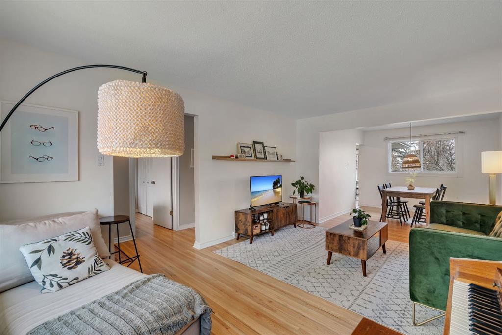 Fifth View of 254 Hendon Drive NW, Highwood, Calgary, Alberta, T2K 1Z5