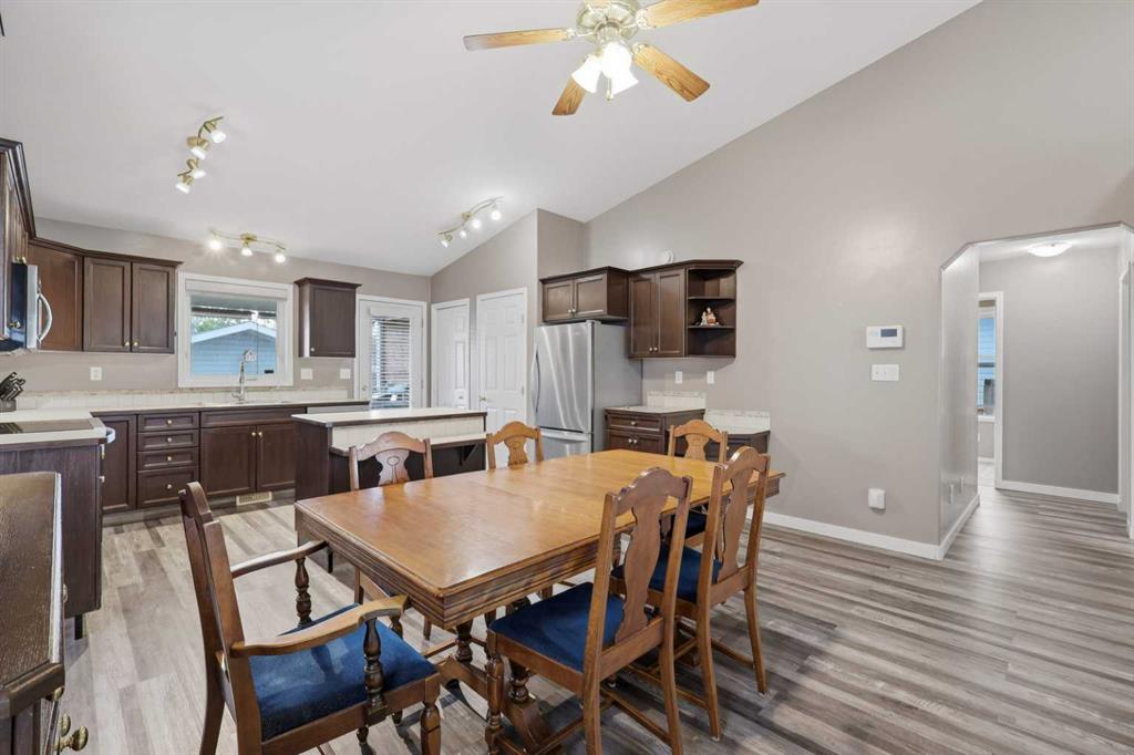 Fourth View of 142 Robinson  , Park Place, Penhold, Alberta, T0M1R0