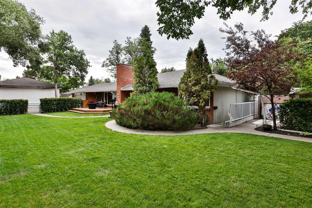 Fourth View of 1808 12 Avenue S, Agnes Davidson, Lethbridge, Alberta, T1K 0N6