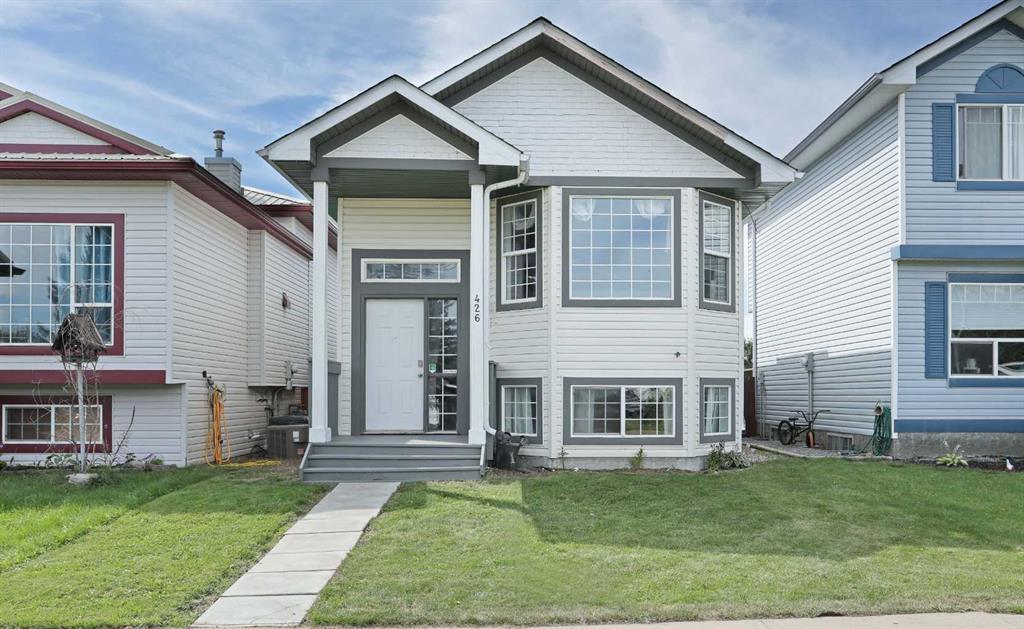 426 Margaret Avenue , A2322780, Alberta,