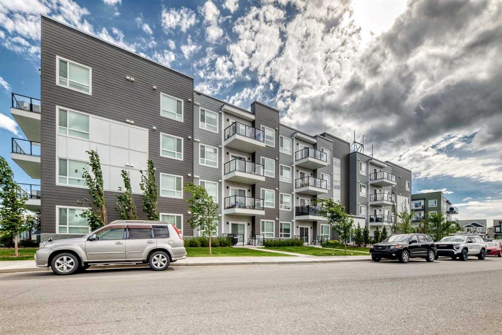 2105, 33 Carringham Gate NW, A2322801, Alberta,