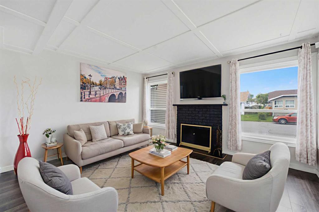 Third View of 17 Abberfield Crescent NE, Abbeydale, Calgary, Alberta, T2A 6P4