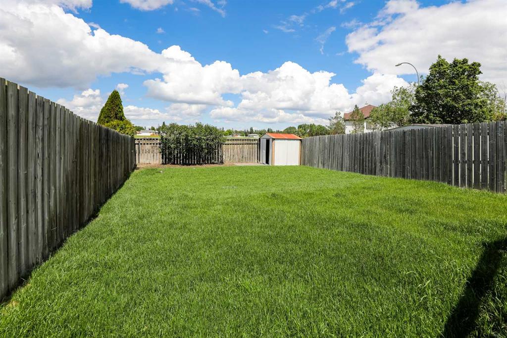 Fourth View of 857 Blackfoot Terrace W, Indian Battle Heights, Lethbridge, Alberta, T1K 7Y7