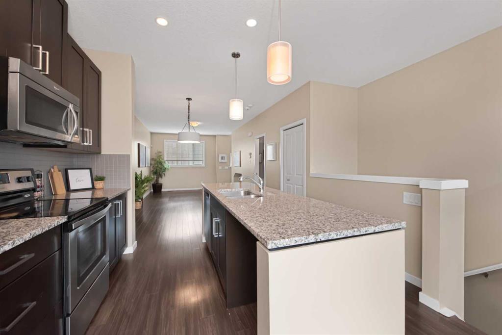 Fifth View of 82 Copperstone Common SE, Copperfield, Calgary, Alberta, T2Z 5E4