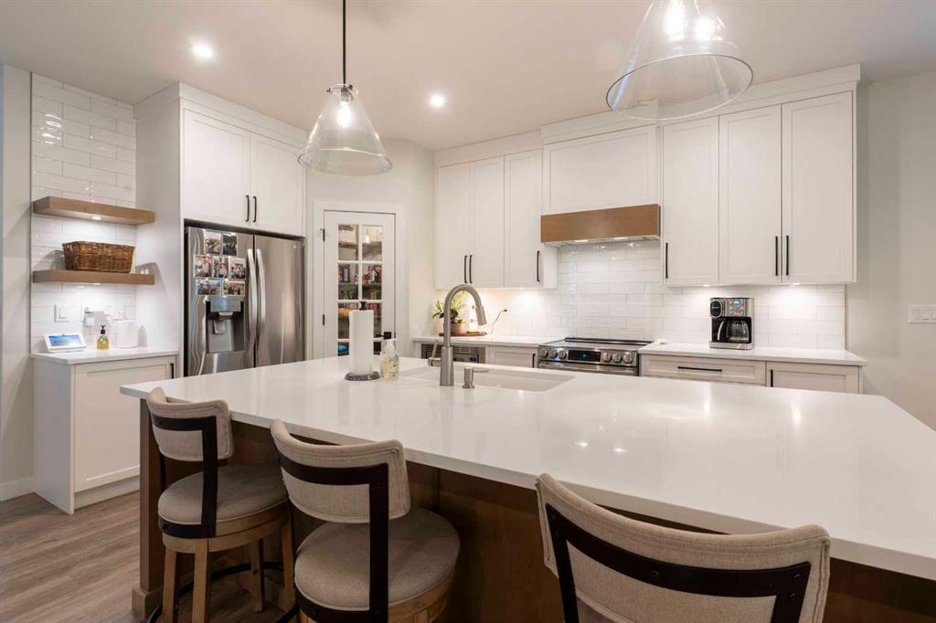 Fifth View of 201 Thompson Crescent , Timberstone, Red Deer, Alberta, T4P 0E5