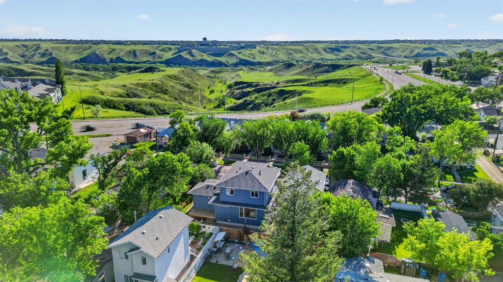 Fourth View of 925 7 Street S, Fleetwood, Lethbridge, Alberta, T1J 2H9