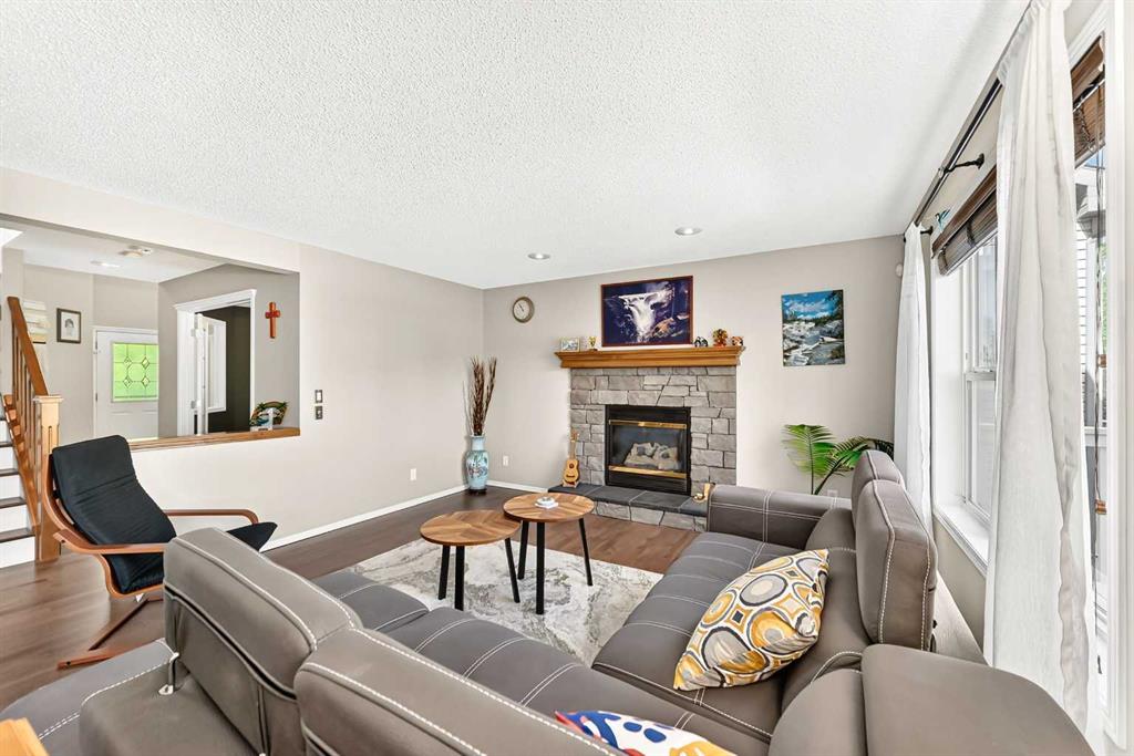 Fifth View of 38 Royal Oak Grove NW, Royal Oak, Calgary, Alberta, T3G 5P3
