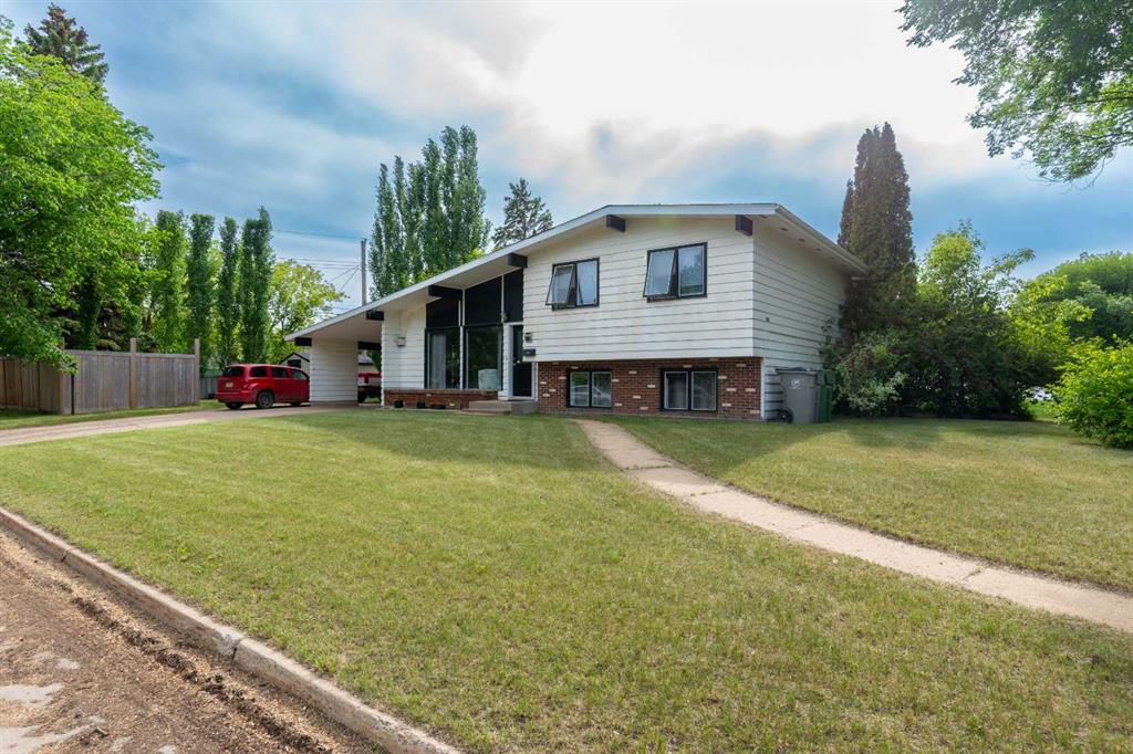 Third View of 4801 40 Street , Larsen Grove, Lloydminster, Saskatchewan, S9V0C3