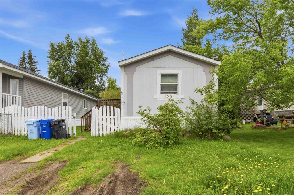 329 Greenwich Lane , A2322961, Alberta,