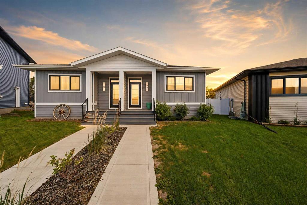 99 Gray Close , A2322973, Alberta,