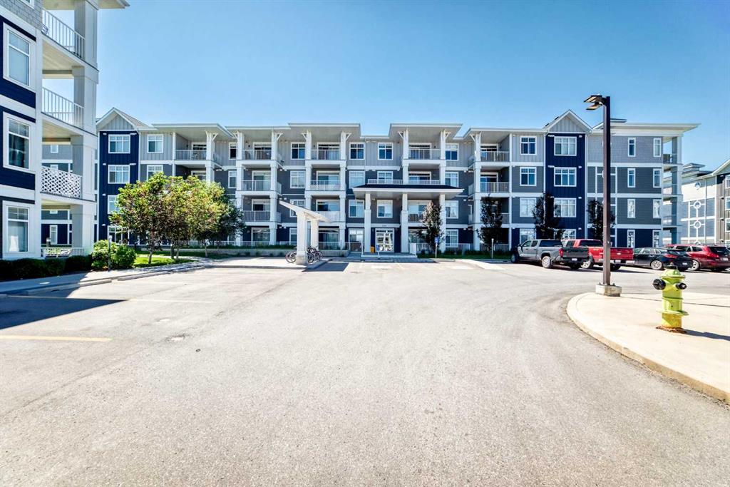 Third View of 402, 300 Auburn Meadows Common SE, Auburn Bay, Calgary, Alberta, T3M 3E7