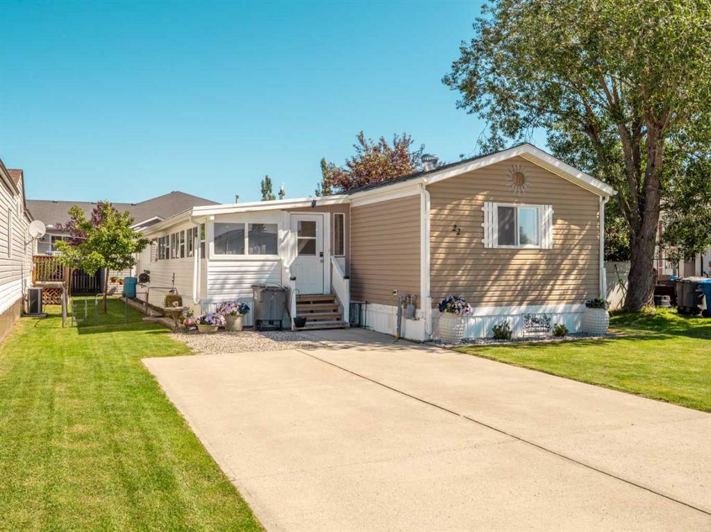 22 Westover Crescent , A2323132, Alberta,