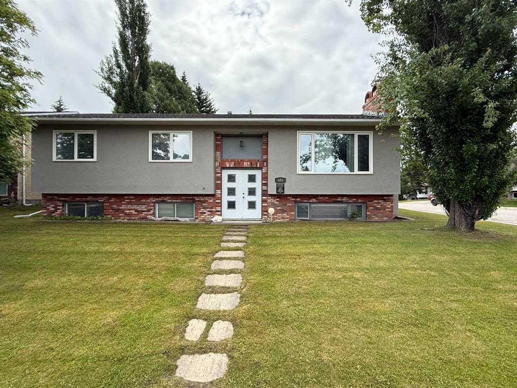 481 Mountain Street , A2323136, Alberta,