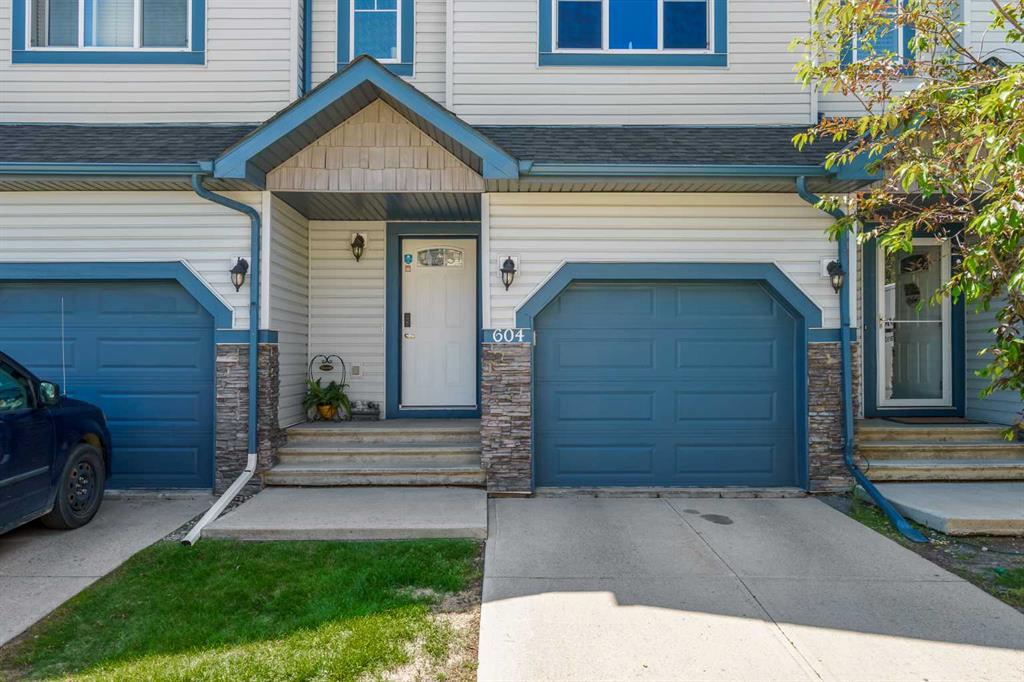 Fifth View of 604, 620 Luxstone Landing SW, Luxstone, Airdrie, Alberta, T4B 0B6