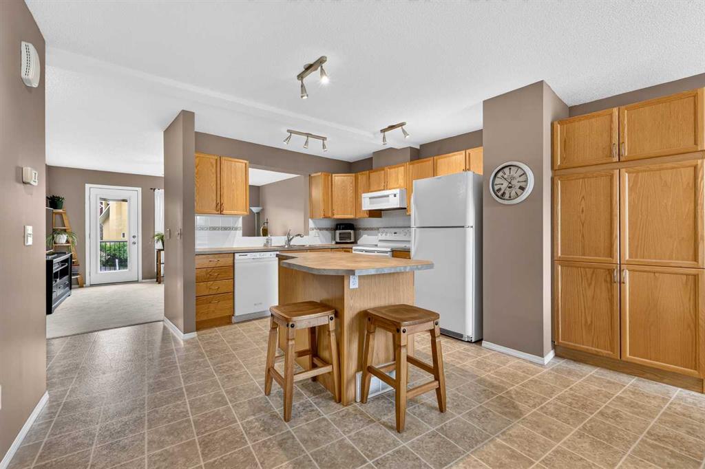 Third View of 42, 7 Westland Road , Westridge, Okotoks, Alberta, T1S 1Z1