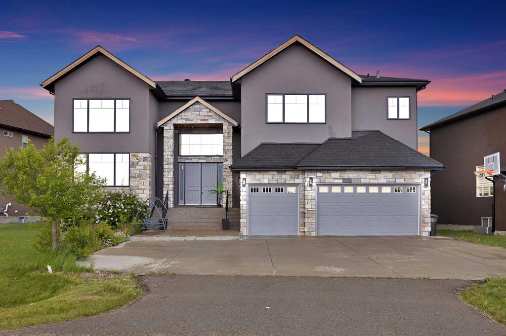 126 Cambridge Park Way , A2323199, Alberta,