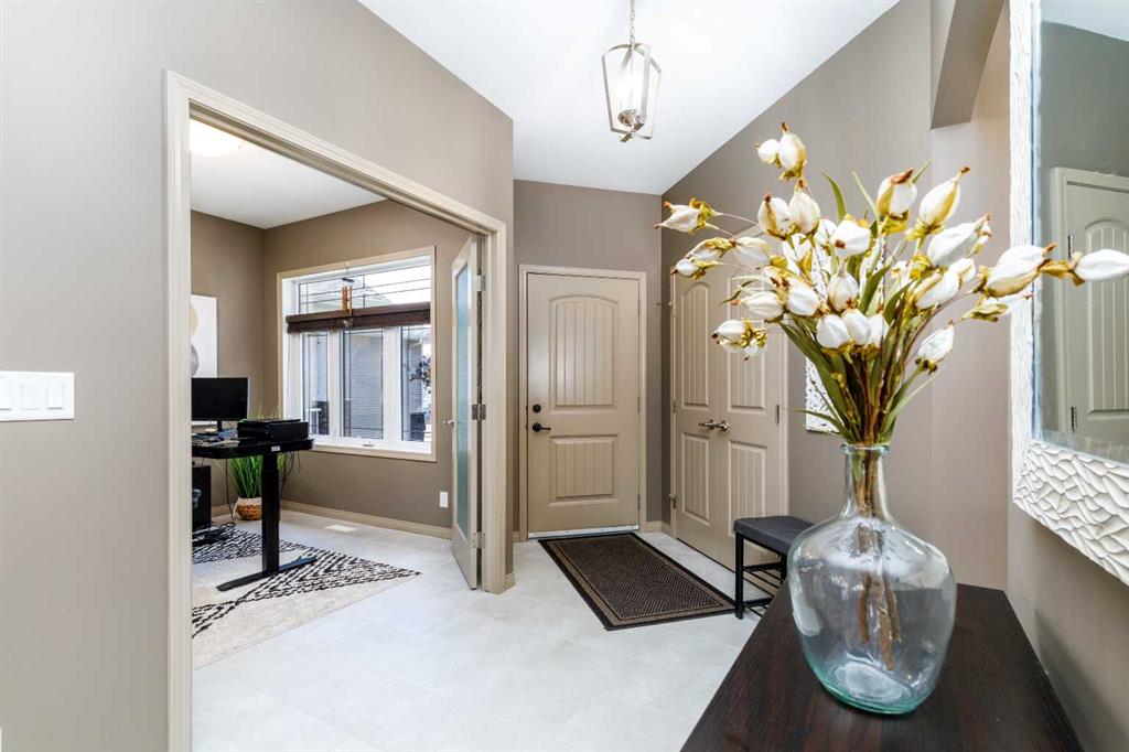 Fifth View of 175 Voisin Close , Vanier East, Red Deer, Alberta, T4R0M7
