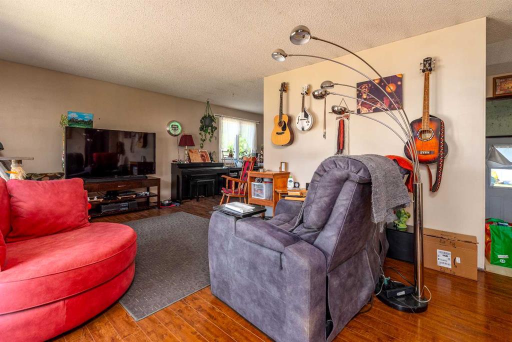 Third View of 4719 29 Street , East Lloydminster, Lloydminster, Saskatchewan, S9V 1B1