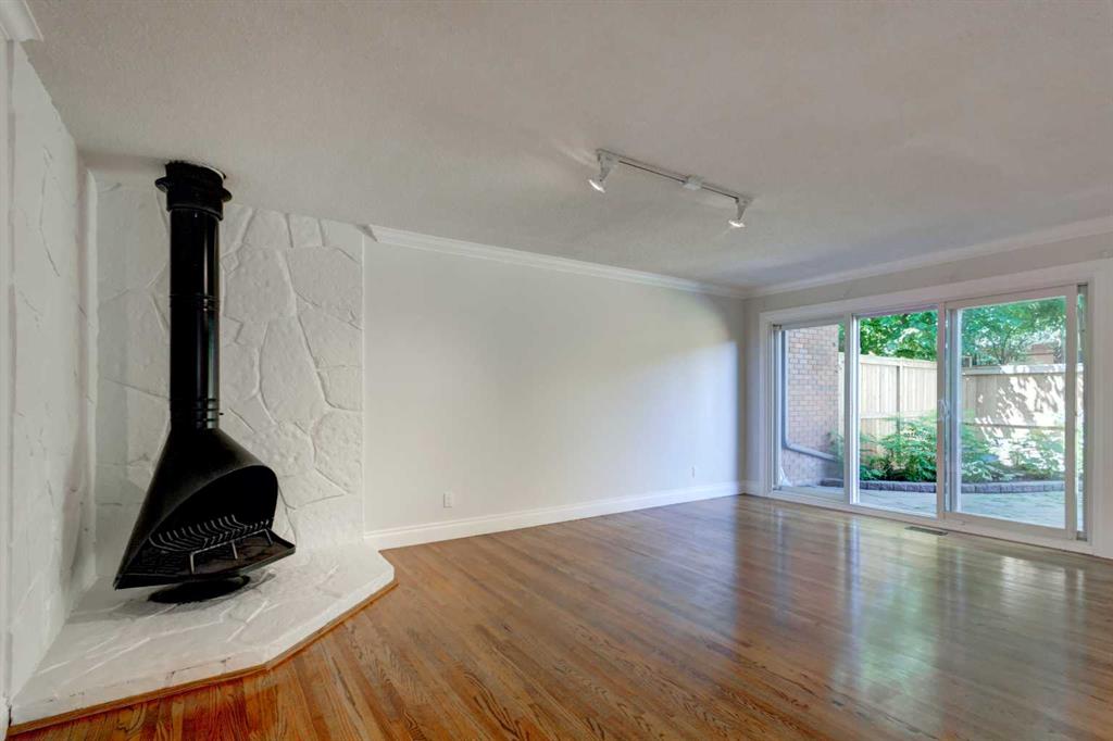 Fifth View of 503, 1305 Glenmore Trail SW, Kelvin Grove, Calgary, Alberta, T2V 4Y8