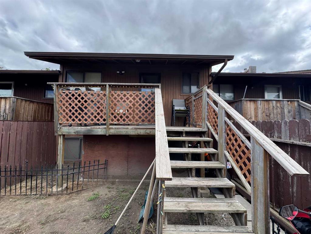 Third View of 2308 13 Street N, St Edwards, Lethbridge, Alberta, T1H 4Y5