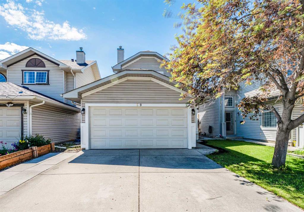 Second View of 59 Erin Grove SE, Erin Woods, Calgary, Alberta, T2B 3L1
