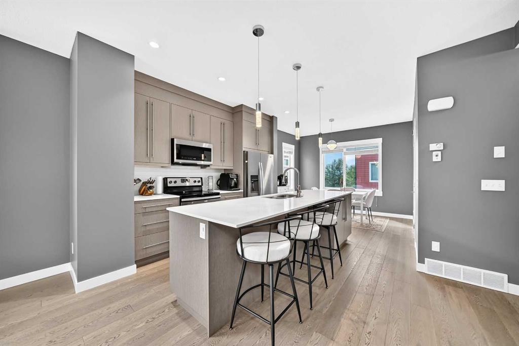 Fourth View of 30, 111 Rainbow Falls Gate , Rainbow Falls, Chestermere, Alberta, T1X 0Z5