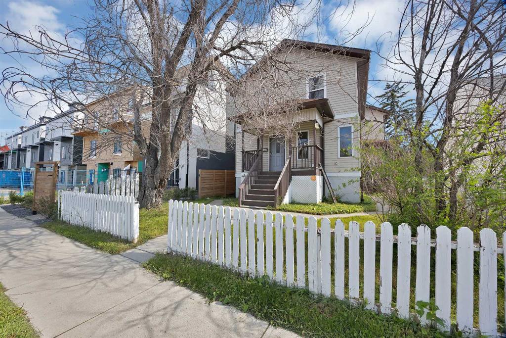 Third View of 1727 12 Avenue SW, Sunalta, Calgary, Alberta, T3C 0R5