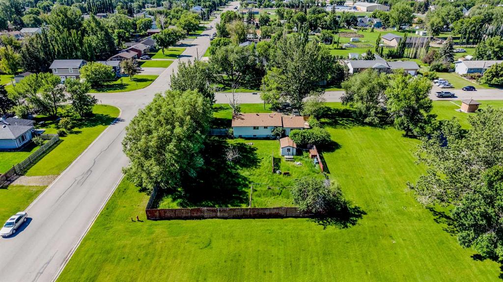 Third View of 81 E 2 Avenue N, NONE, Magrath, Alberta, T0K 1J0