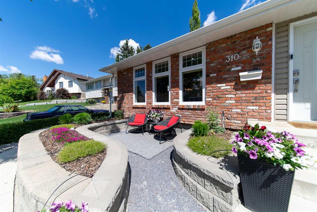 Fourth View of 310 Silver Ridge Crescent NW, Silver Springs, Calgary, Alberta, T3B3T5